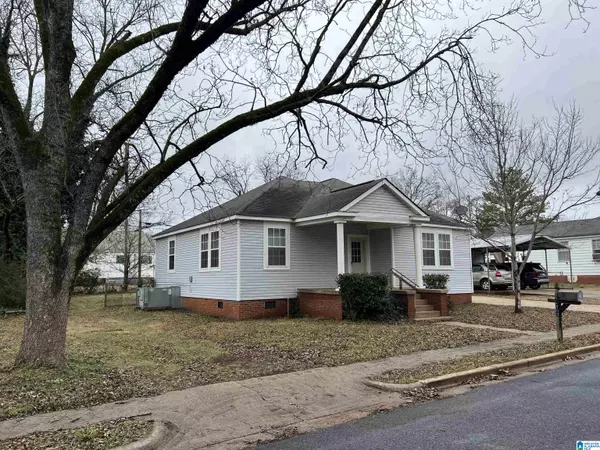 407 East DAMON AVENUE, Talladega, AL 35160