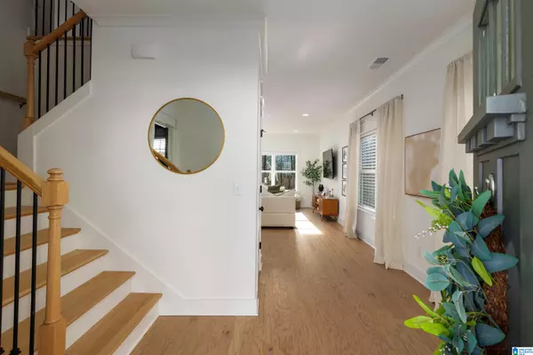 117 GROVE DRIVE Birmingham, AL 35211