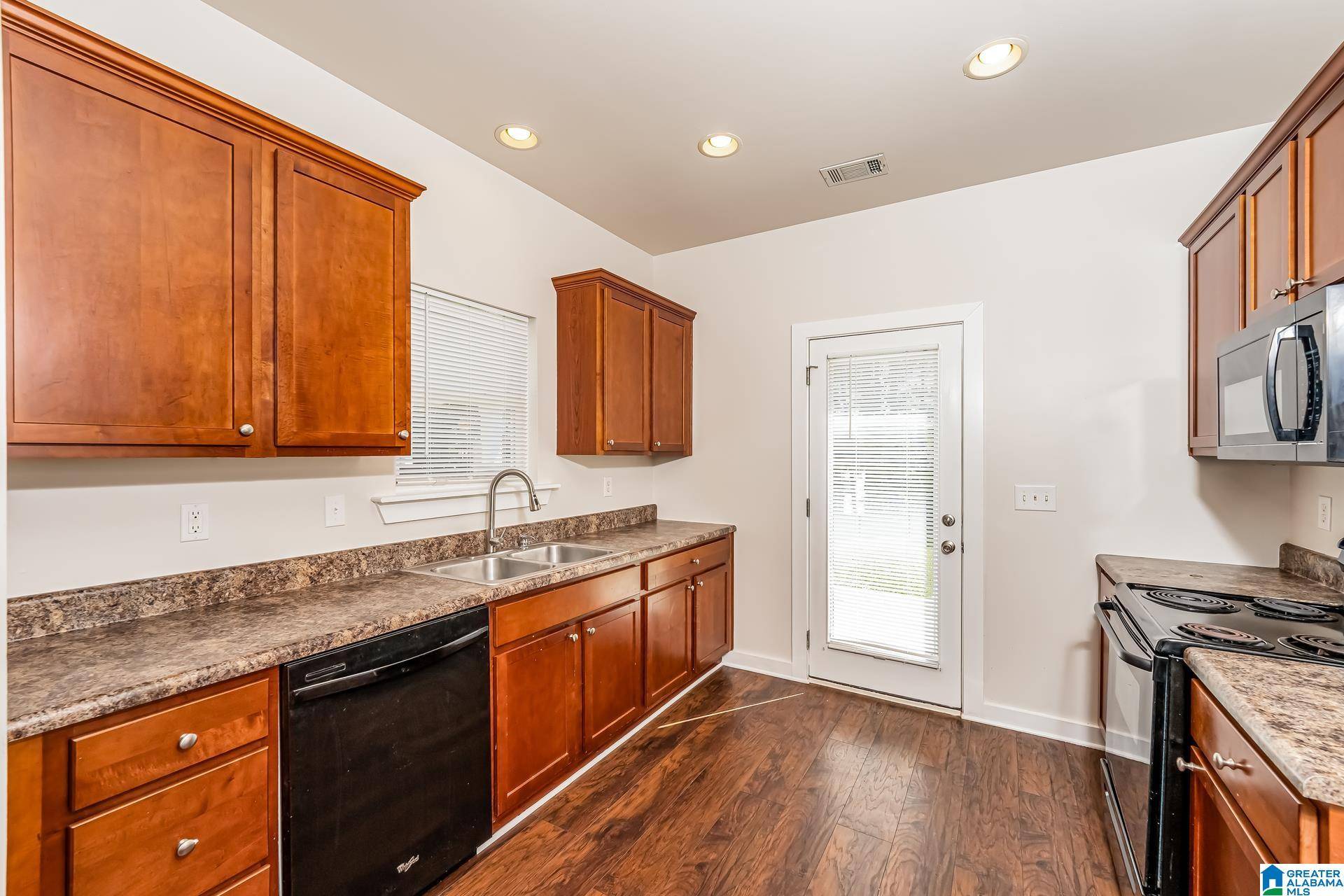 Odenville, AL 35120,305 HATHAWAY LANE