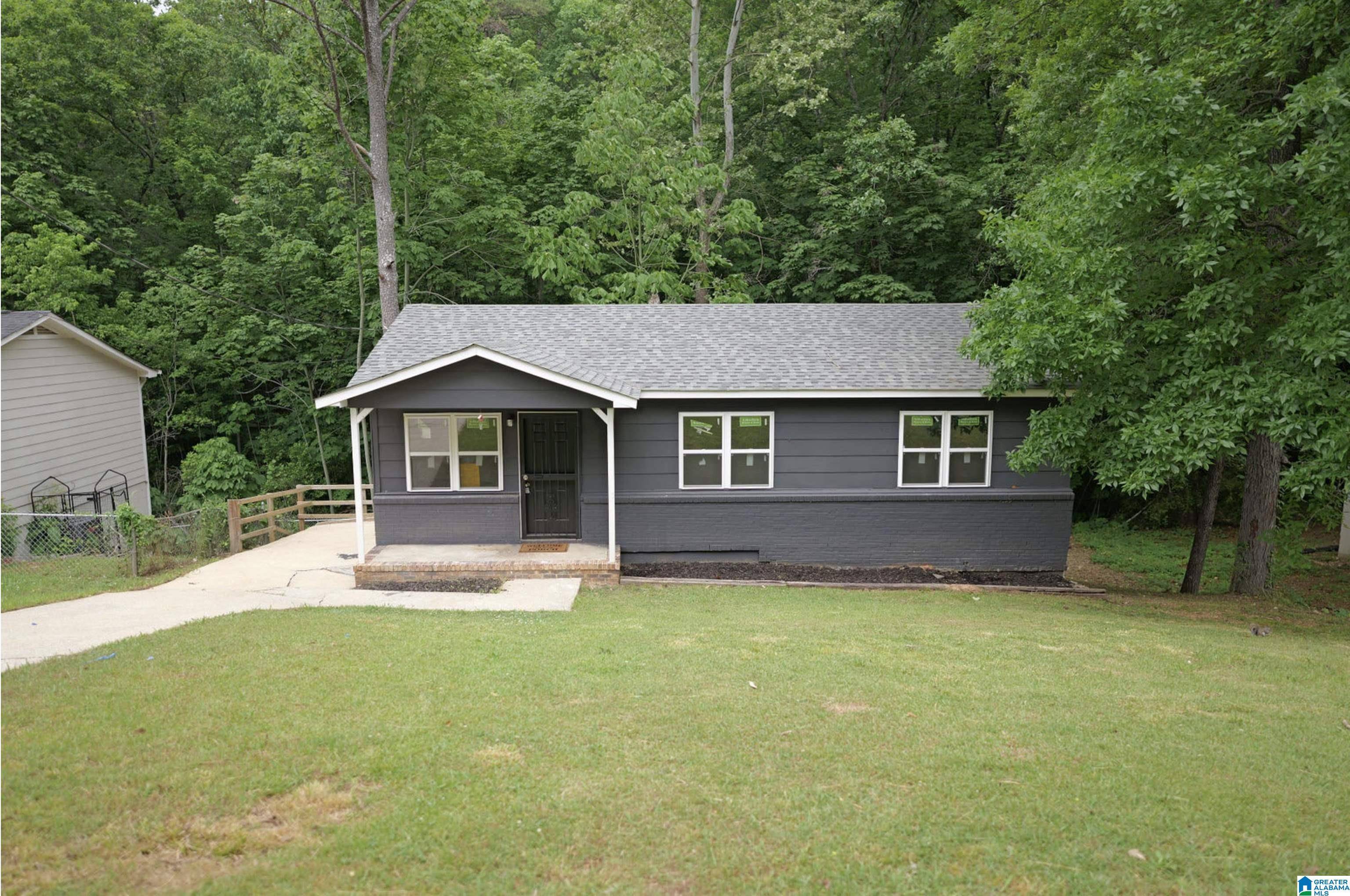 1825 5TH WAY NW, Center Point, AL 35215