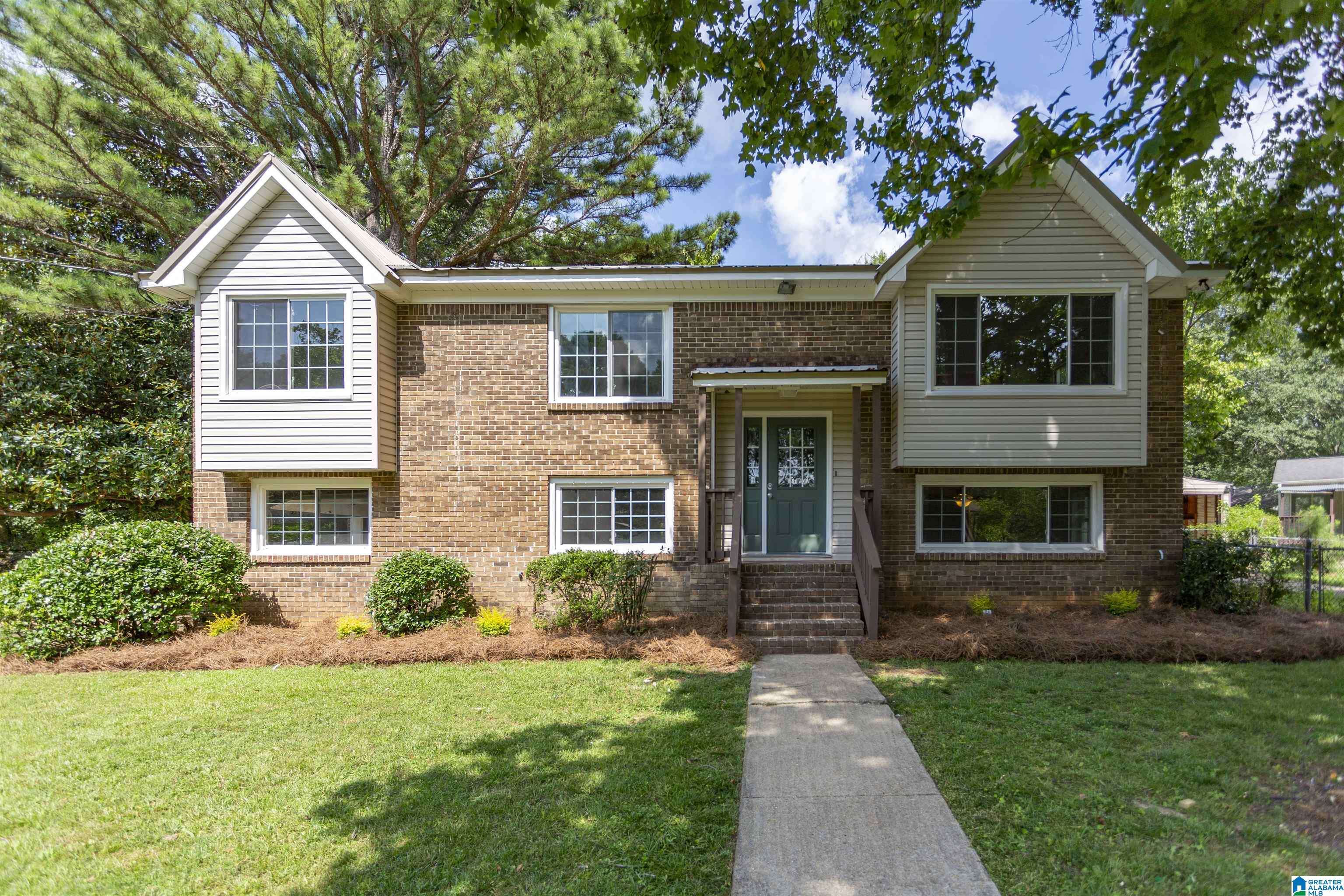 2015 CARRAWAY LANE, Birmingham, AL 35235