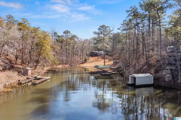 Sylacauga, AL 35151,42 S COVE DRIVE