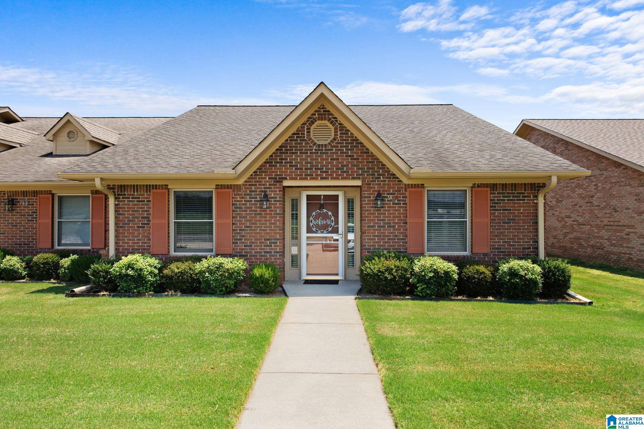 946 SECTION LINE ROAD #946, Hanceville, AL 35077