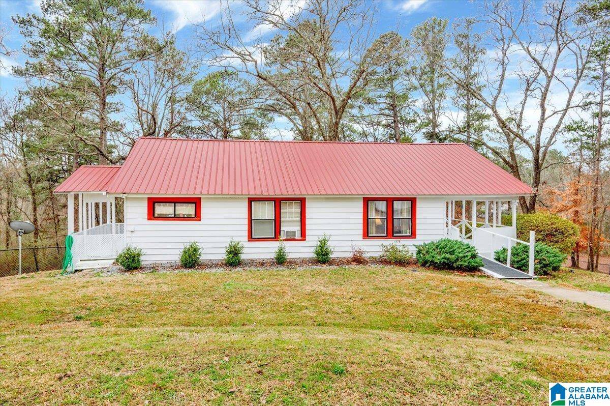 8270 MICKLEWRIGHT ROAD, Trussville, AL 35173