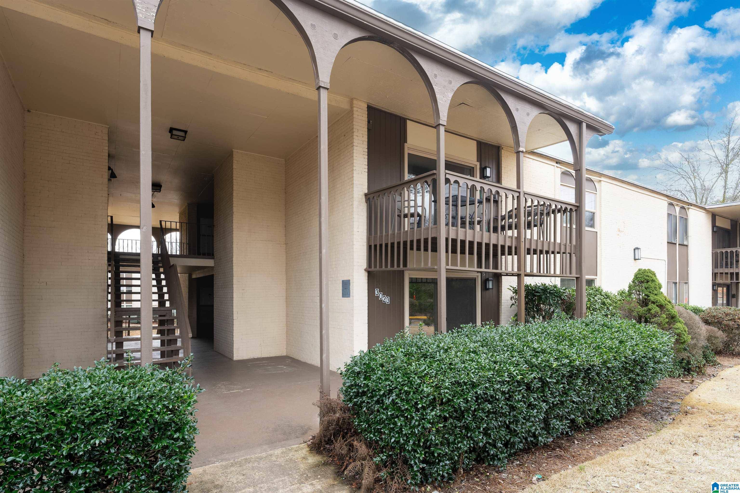 3023 MASSEY ROAD #I, Vestavia Hills, AL 35216