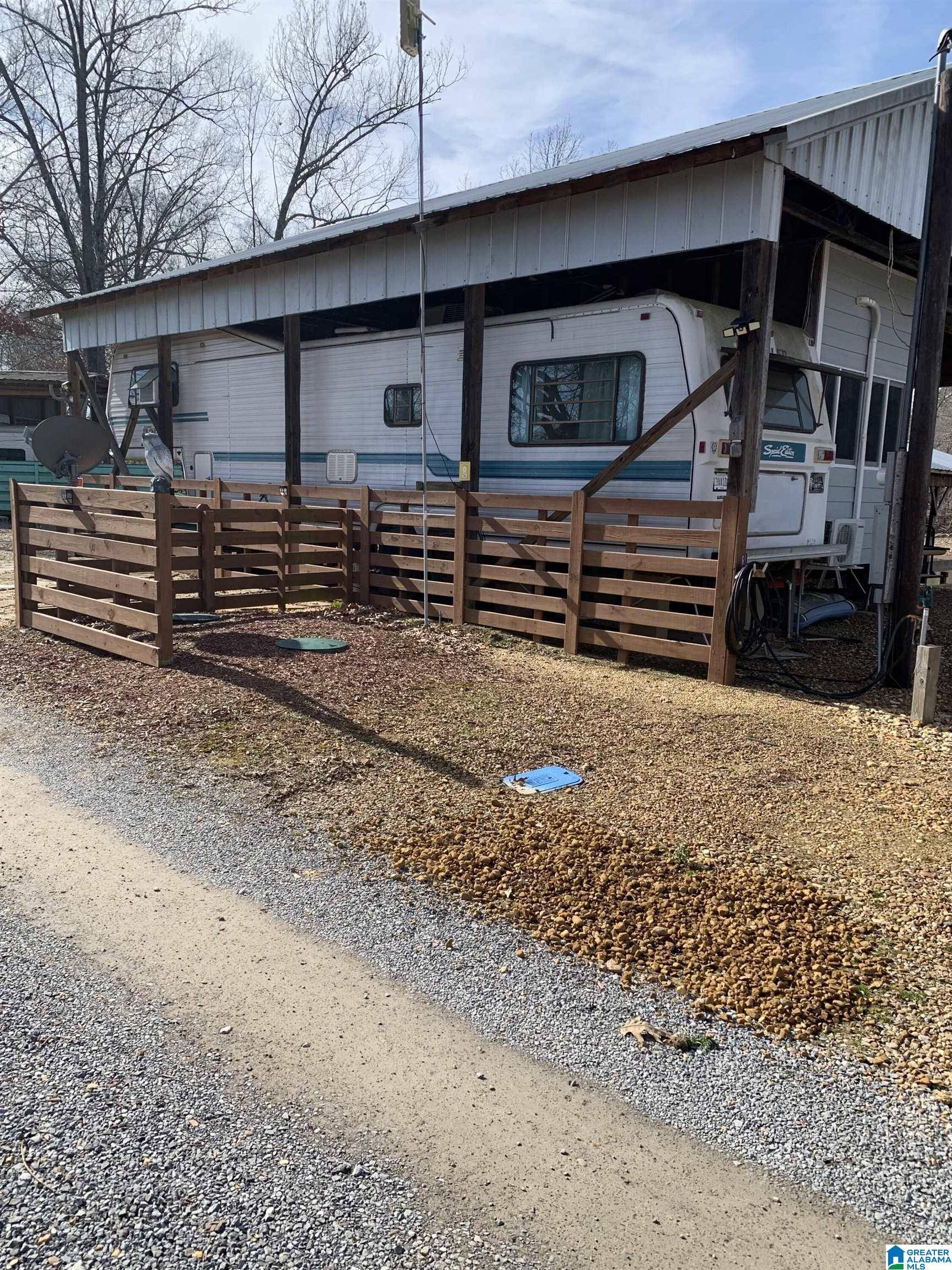 Cedar Bluff, AL 35959,880 COUNTY ROAD 1008