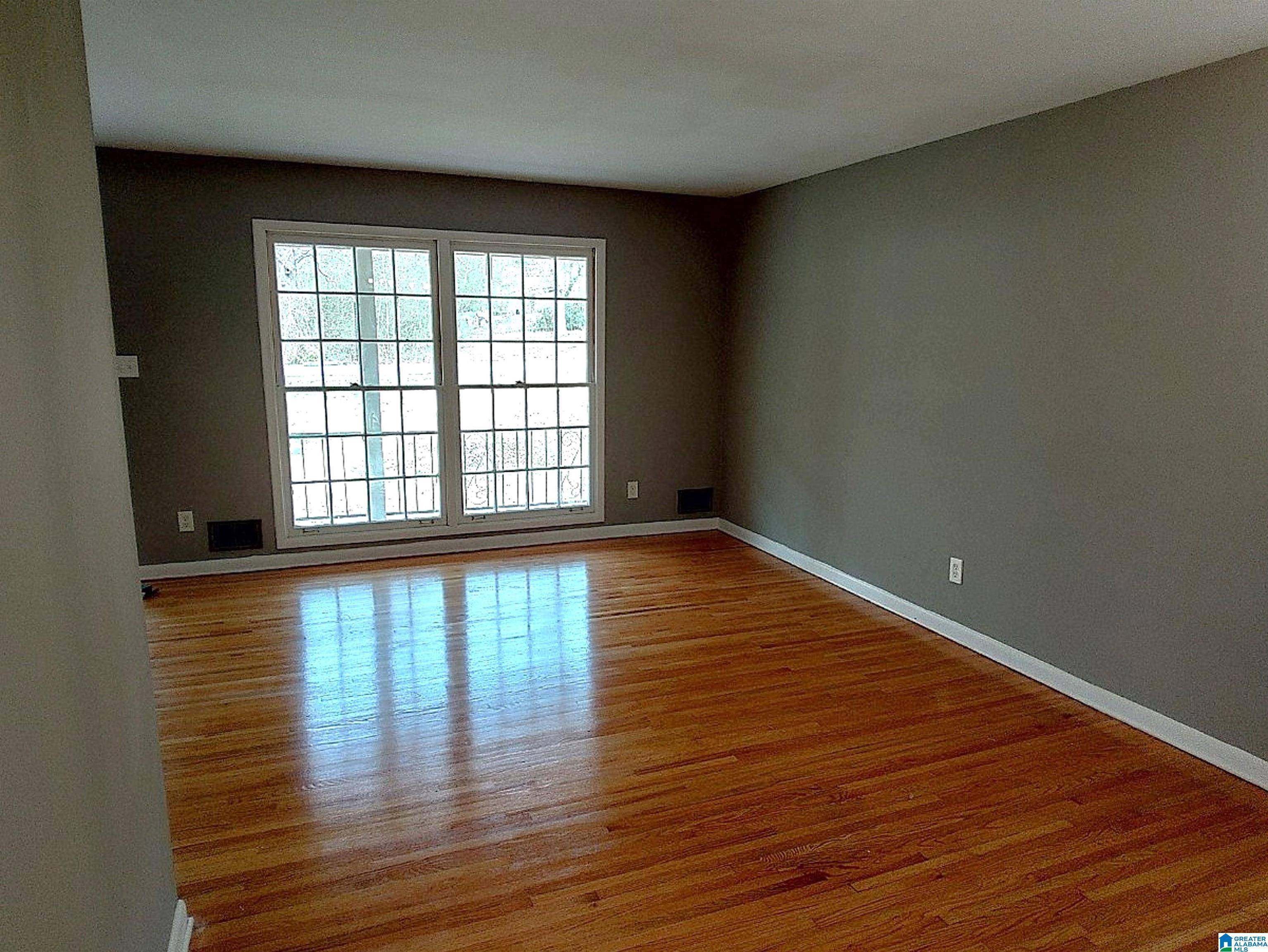 Adamsville, AL 35005,429 WESTWOOD AVENUE