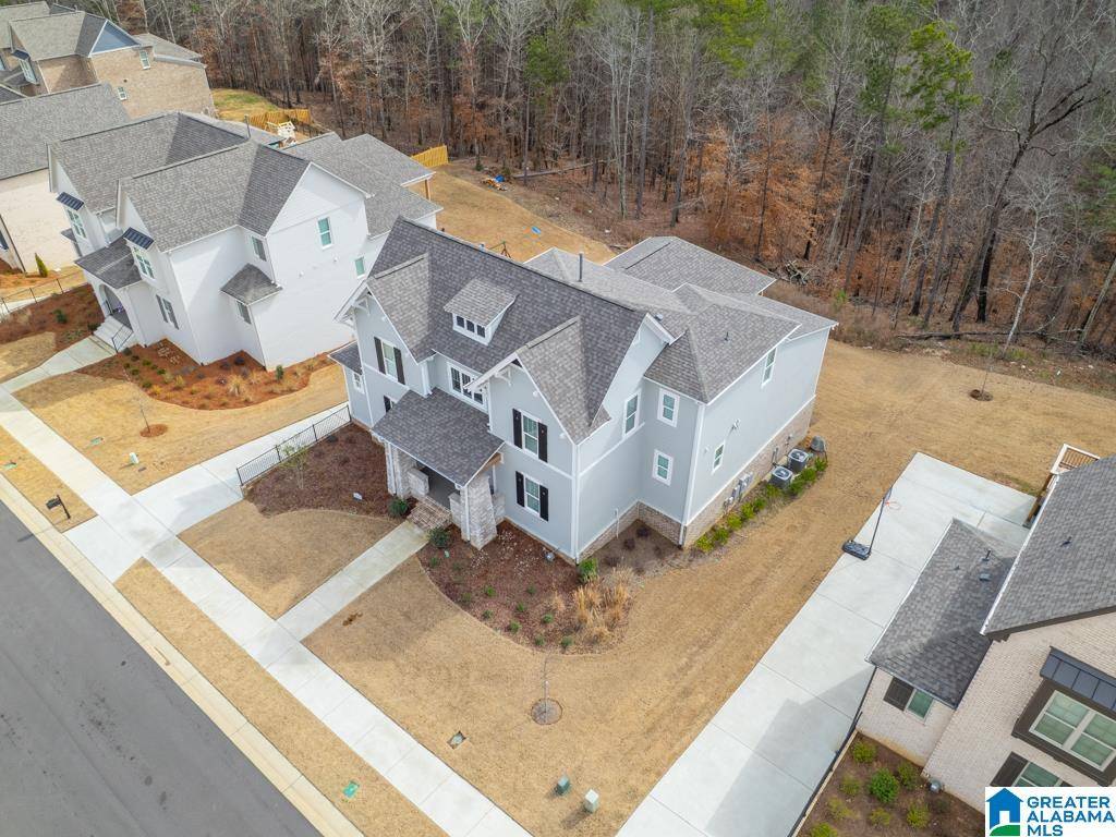 Trussville, AL 35173,7965 BINGHAM LANE