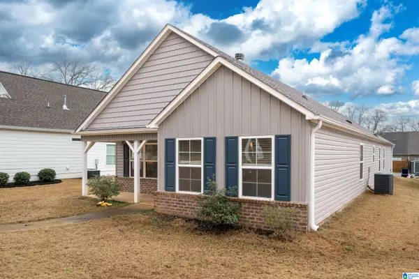 Oneonta, AL 35121,531 E 6TH AVENUE