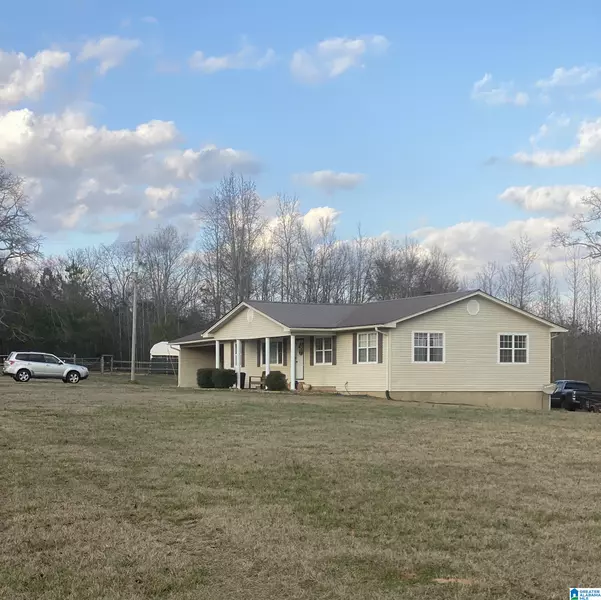 678 COUNTY ROAD 123, Jemison, AL 35085