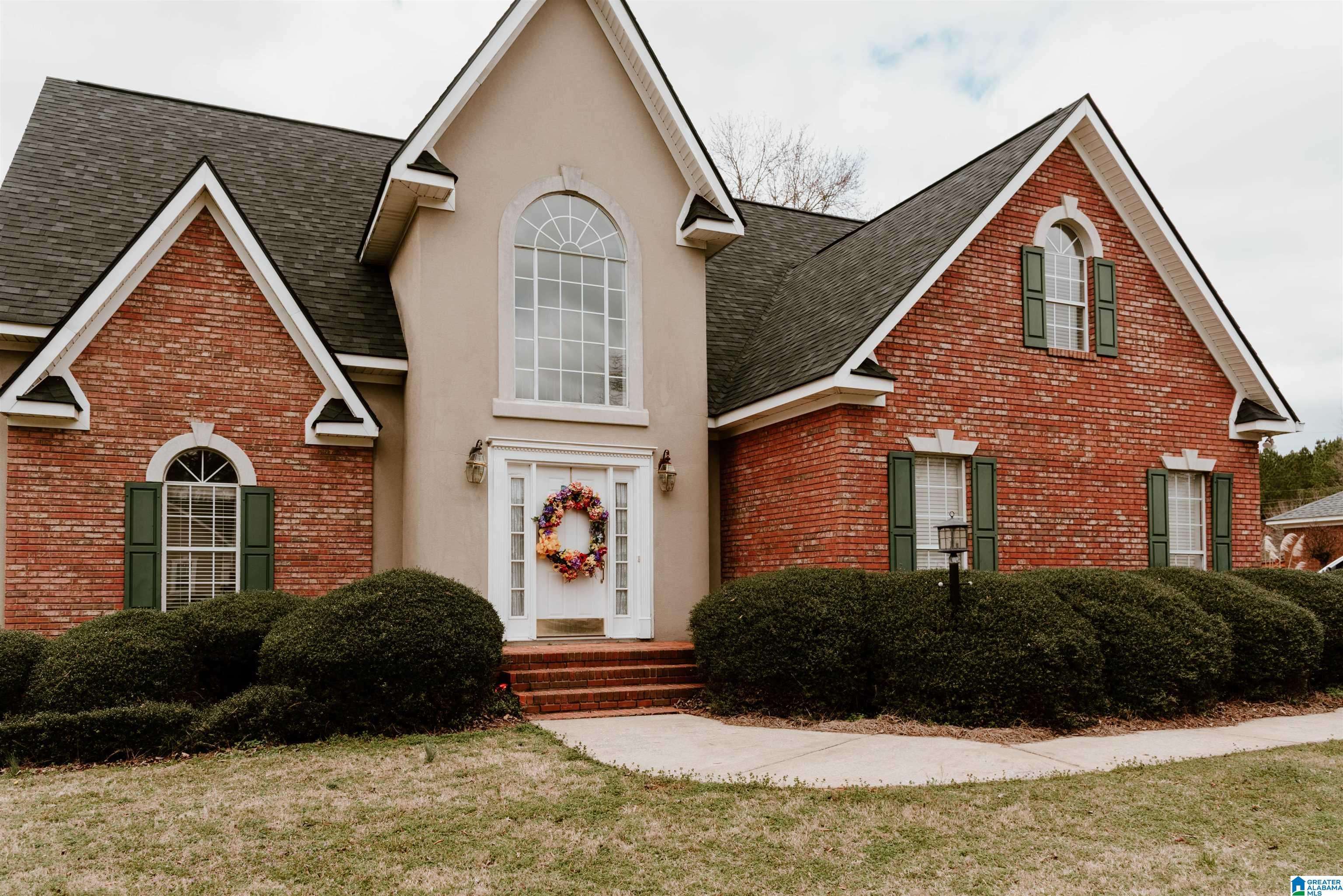 2041 ARROWHEAD DRIVE, Sylacauga, AL 35150