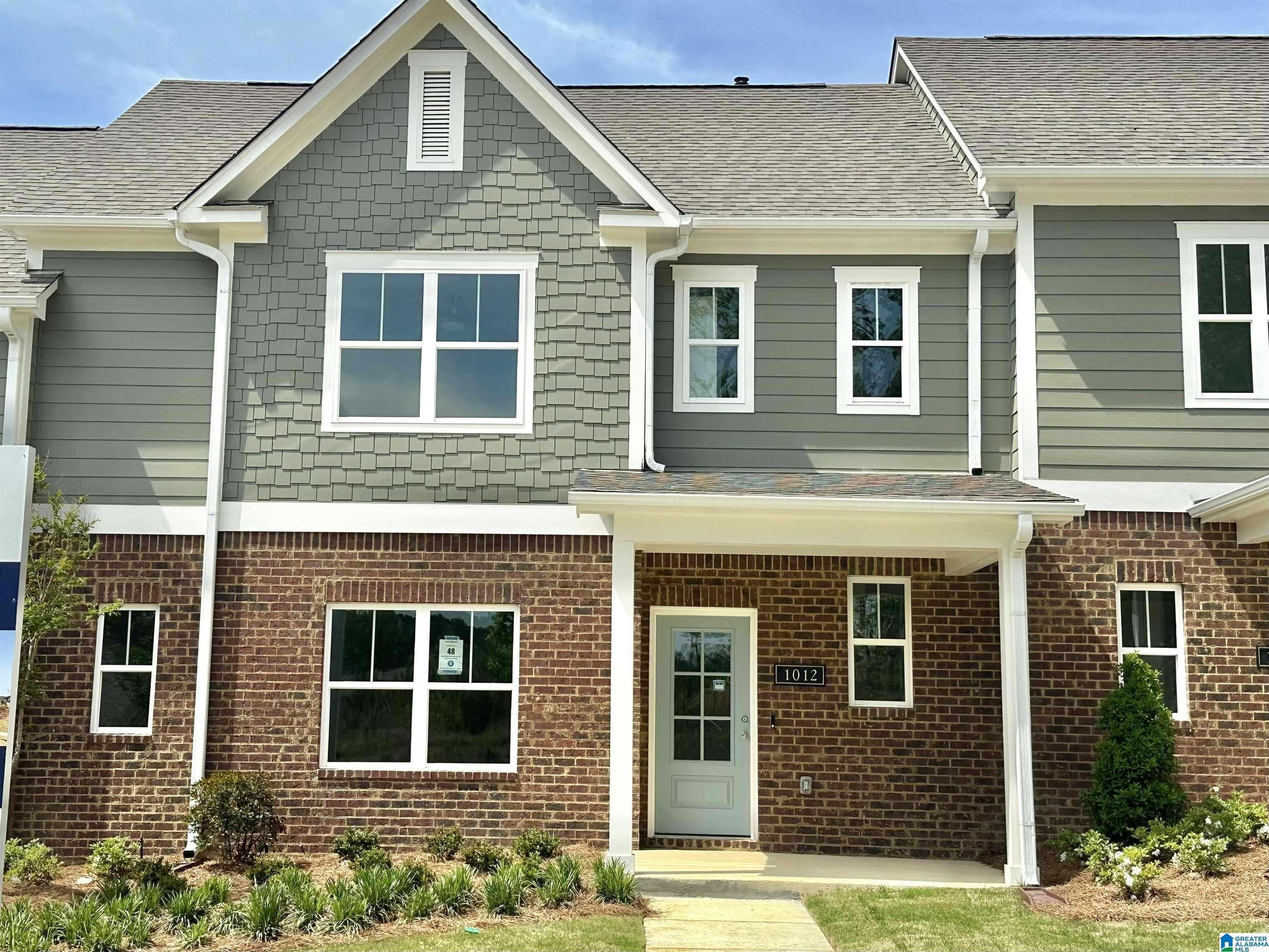 1012 UNALI TOWNES LOOP E, Leeds, AL 35094