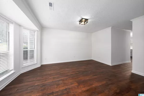 Irondale, AL 35210,4825 FULMAR DRIVE
