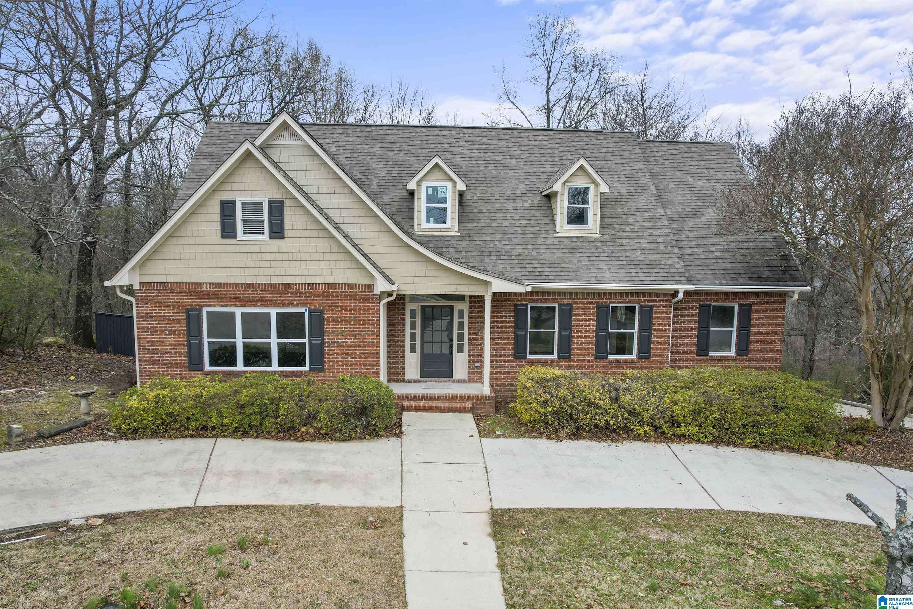 1010 CREST ROAD, Leeds, AL 35094