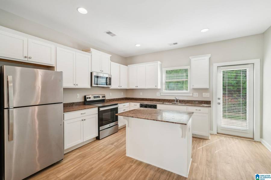 7931 SAINT JAMES DRIVE, Pinson, AL 35126