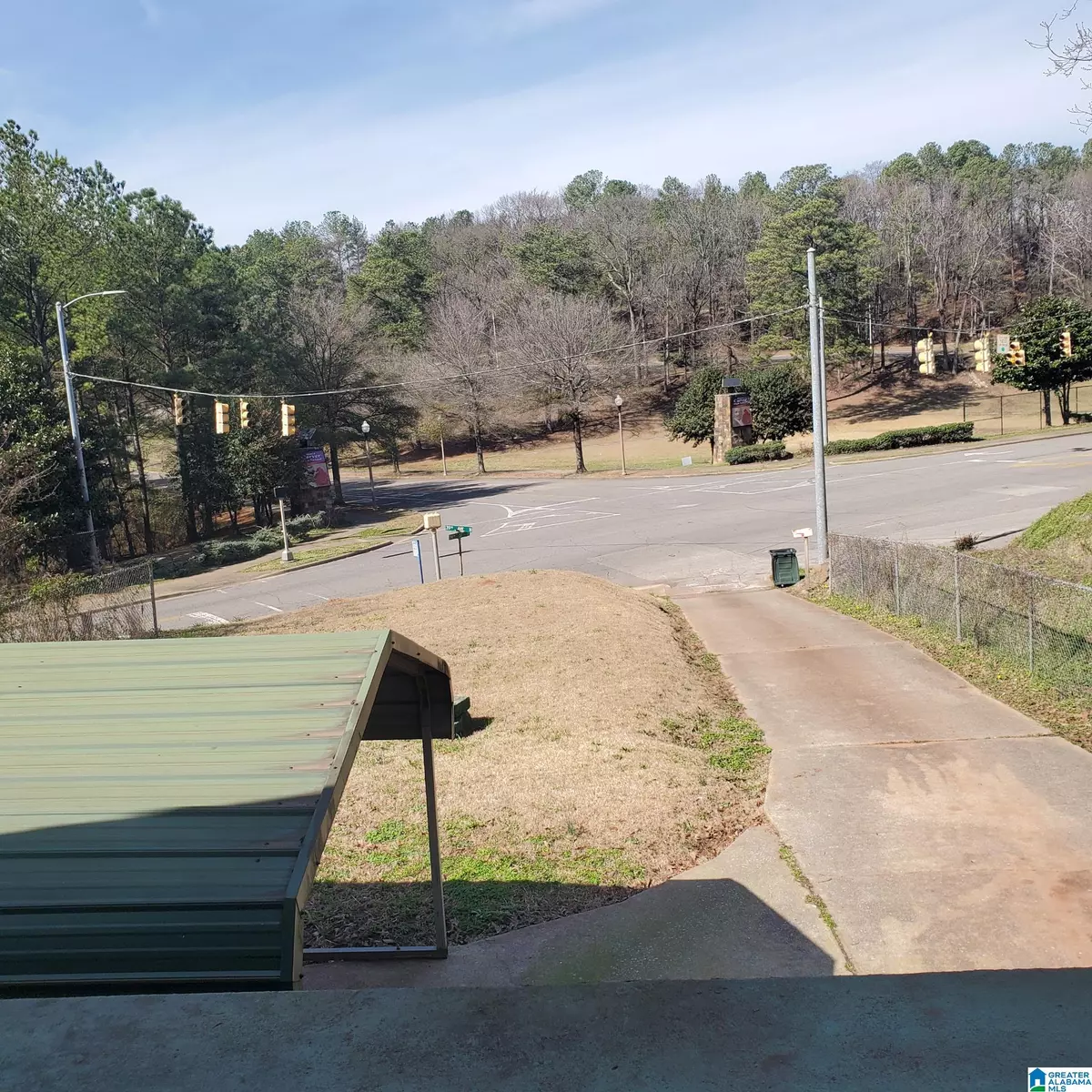 Birmingham, AL 35207,3831 24TH STREET NE