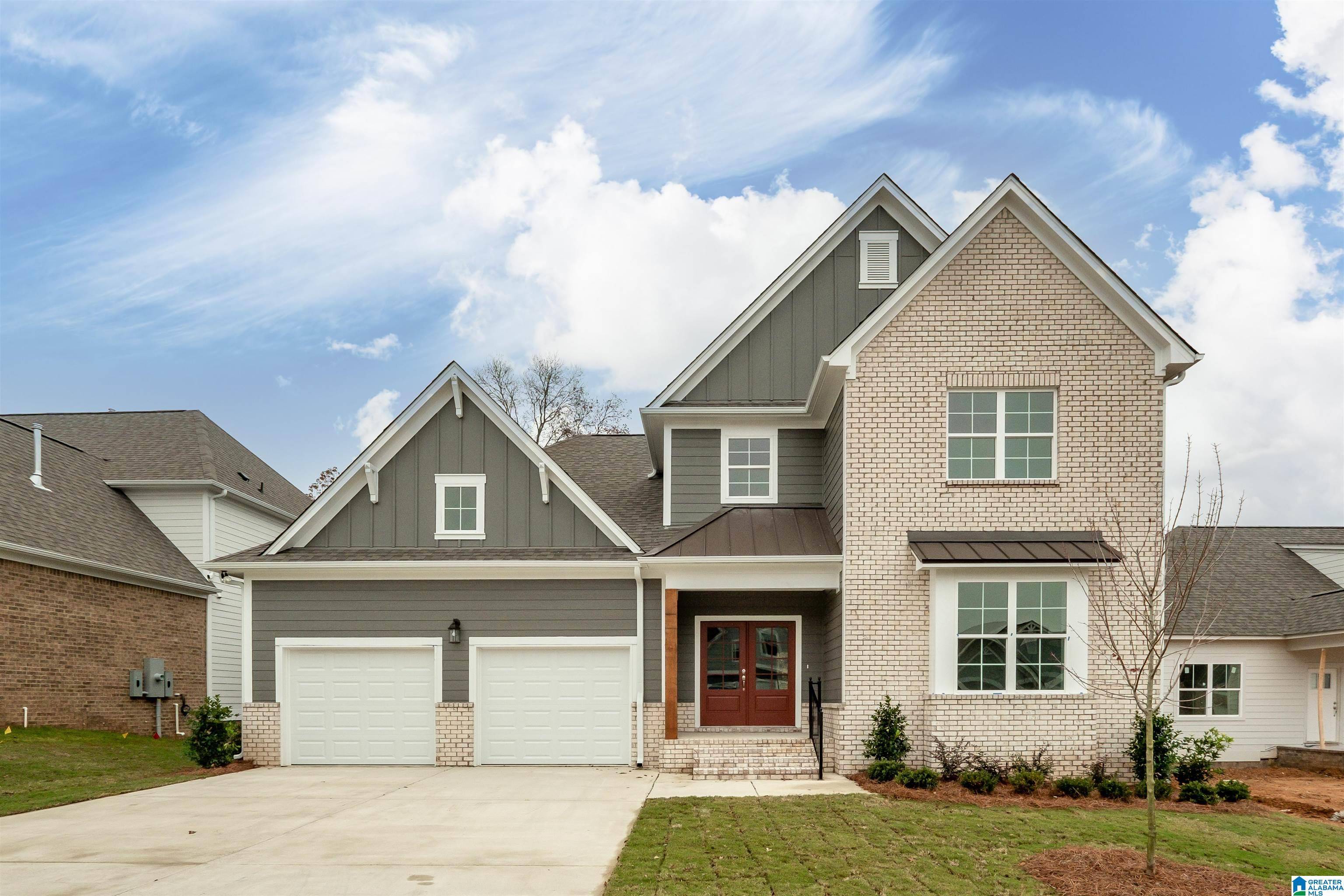 17 LOBLOLLY LANE, Columbiana, AL 35051