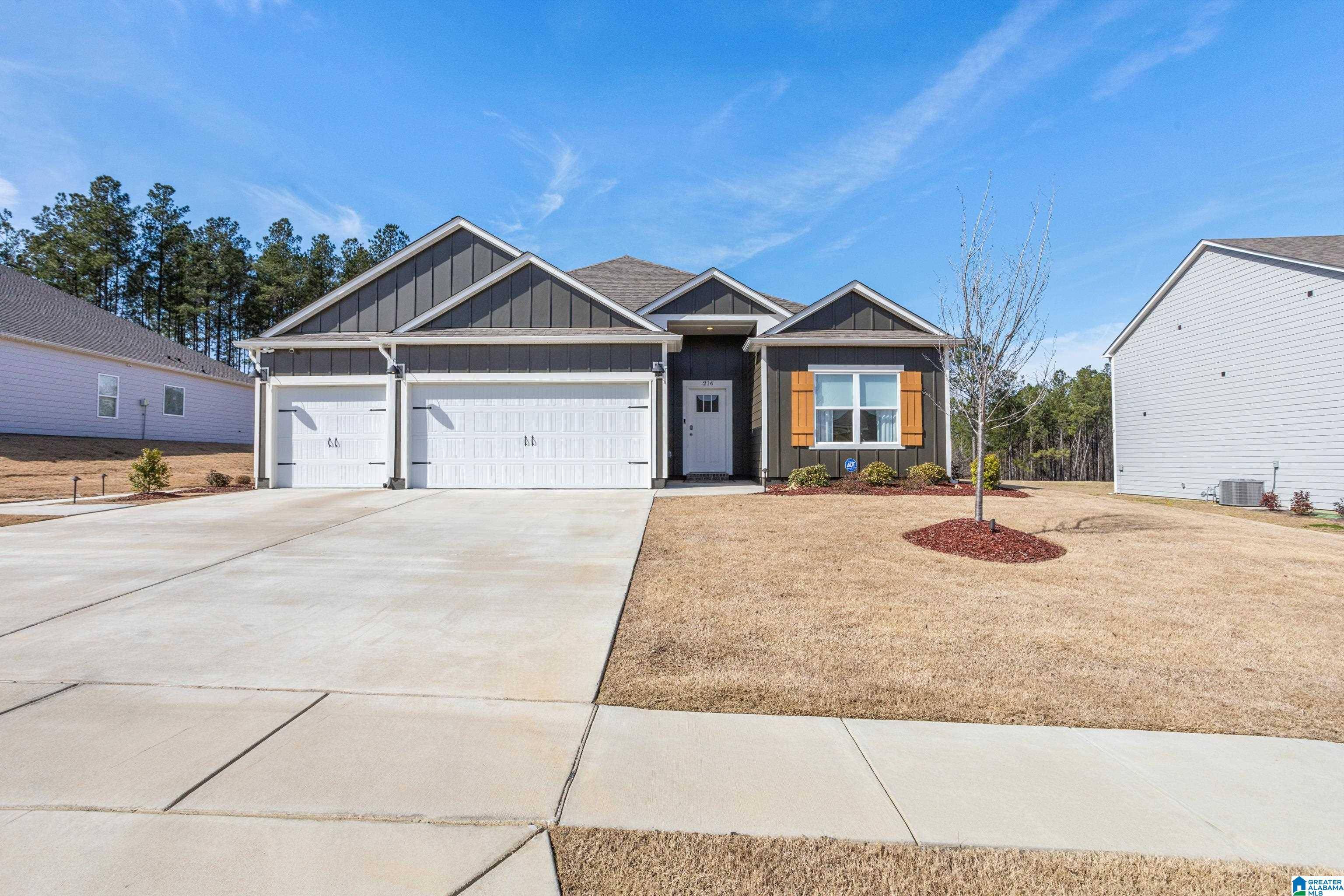 216 ARLINGTON LOOP, Chelsea, AL 35043