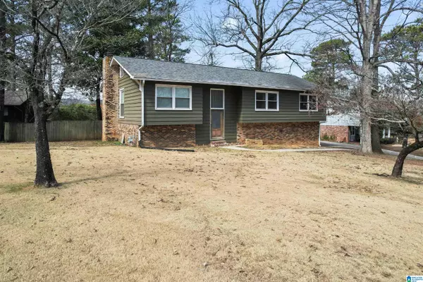 3228 MONTE DORO DRIVE, Hoover, AL 35216