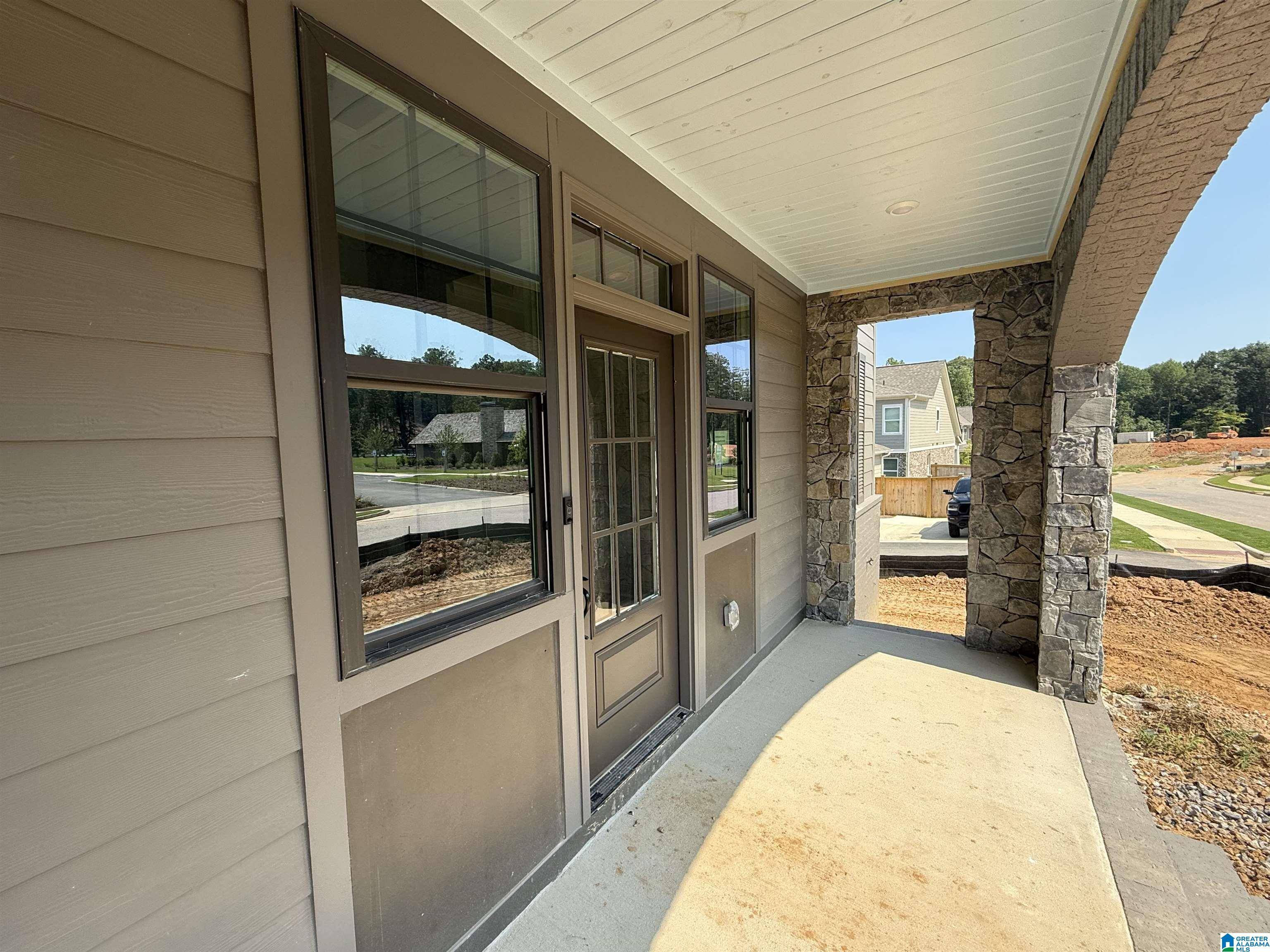 Birmingham, AL 35242,879 CALVERT CIRCLE