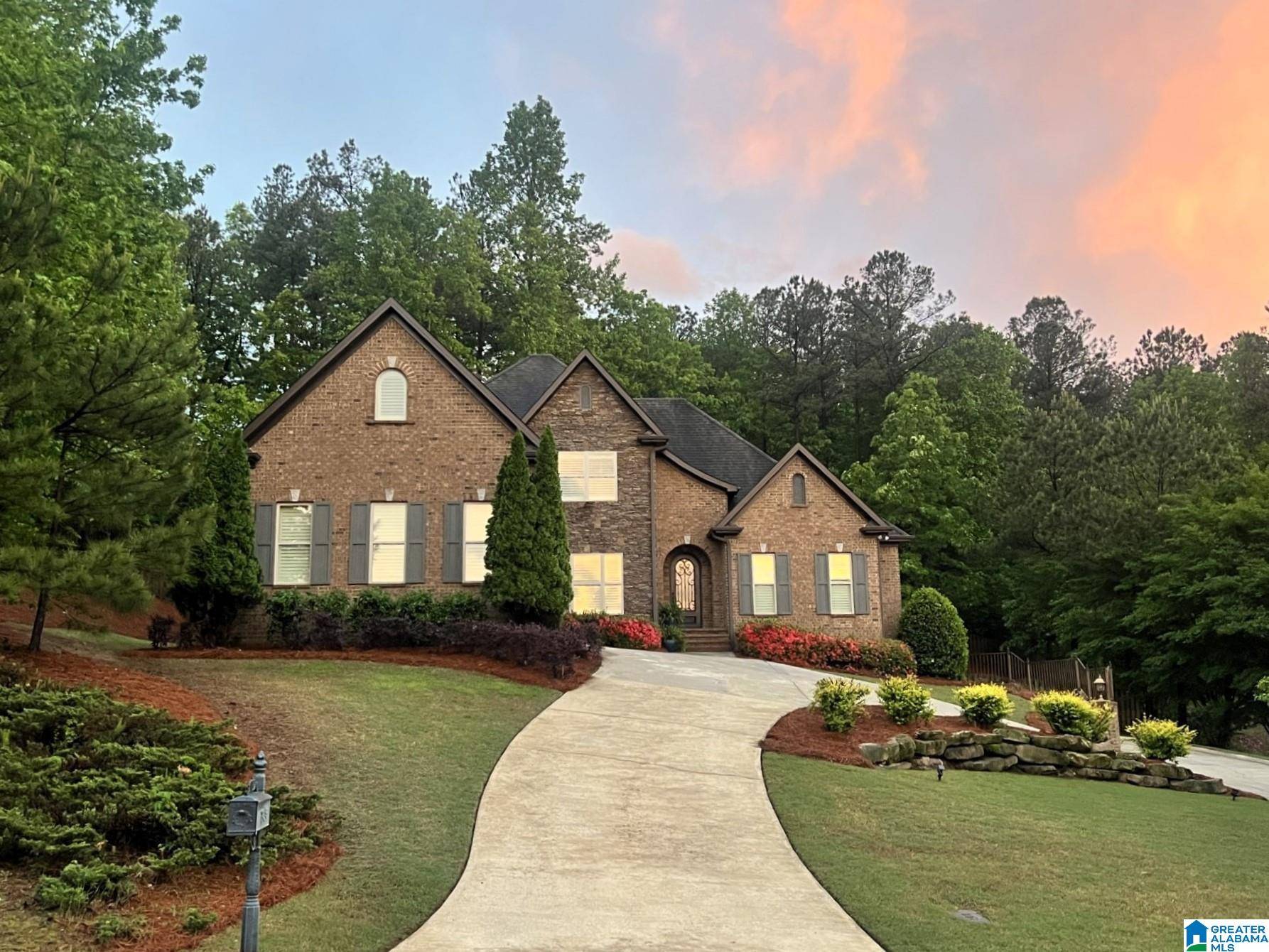 5652 CARRINGTON LAKE PARKWAY, Trussville, AL 35173