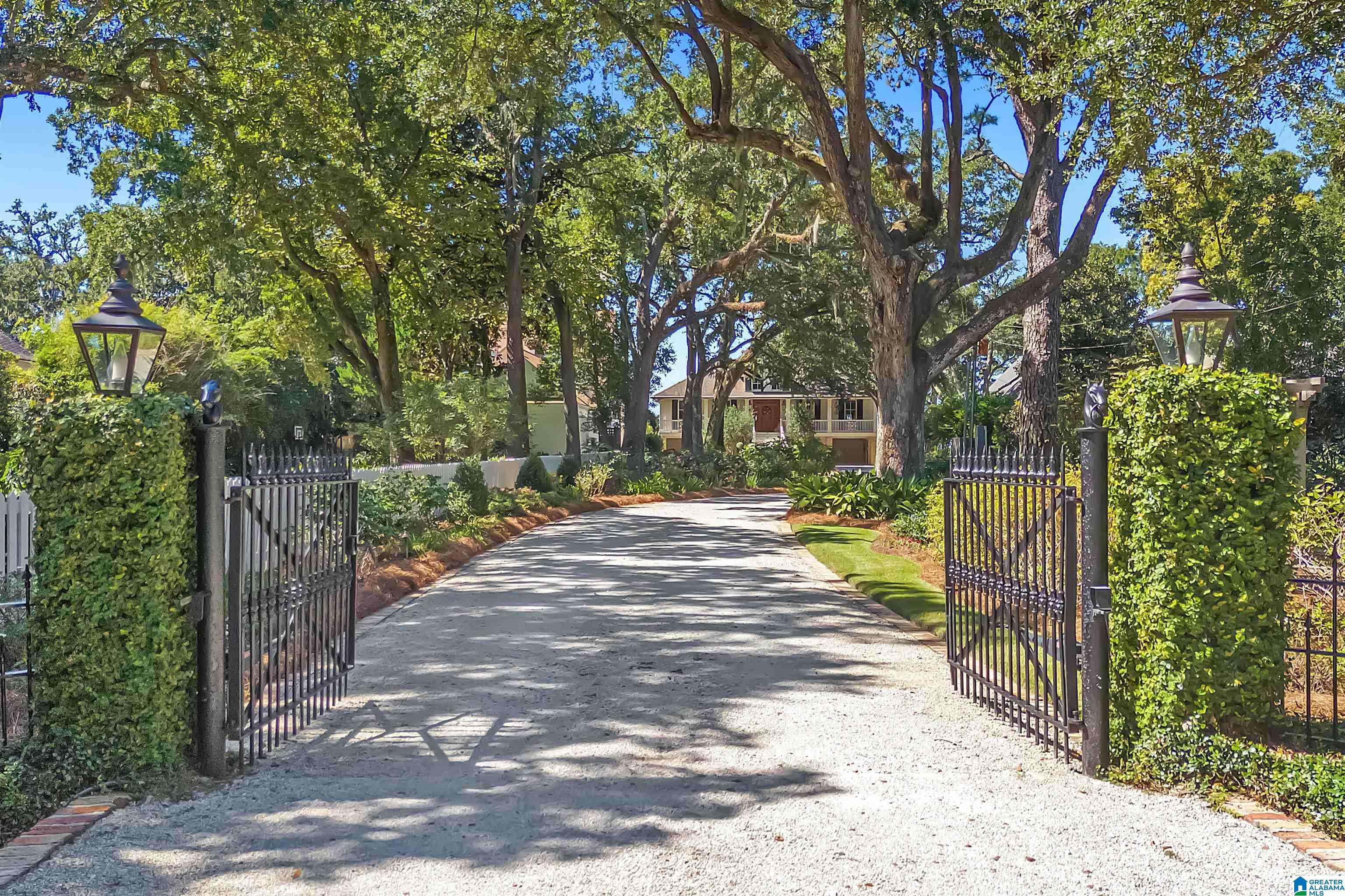 Fairhope, AL 36532,16291 SCENIC HIGHWAY 98