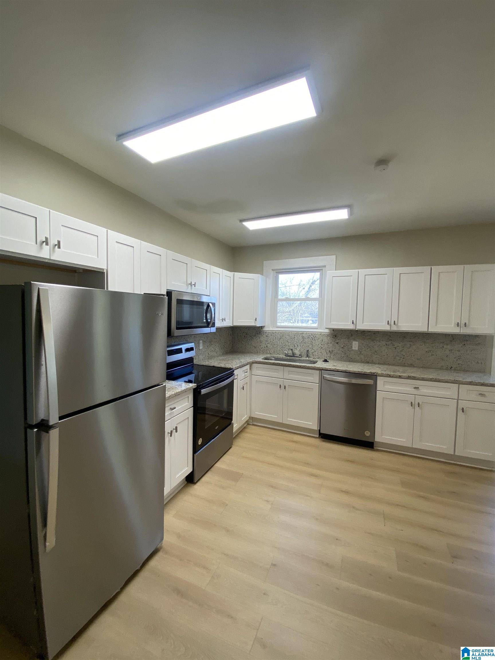 208 FAIRY AVENUE, Hueytown, AL 35020