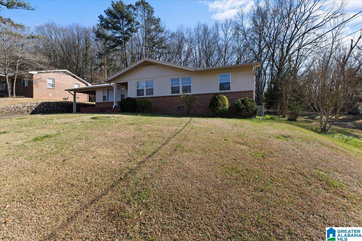 Anniston, AL 36207,1916 LYNN ROAD