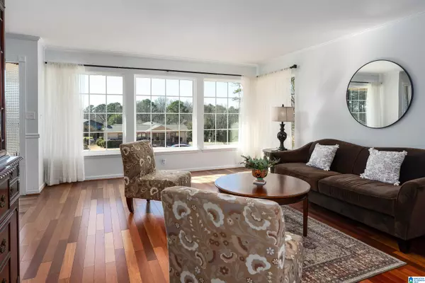 Vestavia Hills, AL 35216,2128 WOODHUE CIRCLE