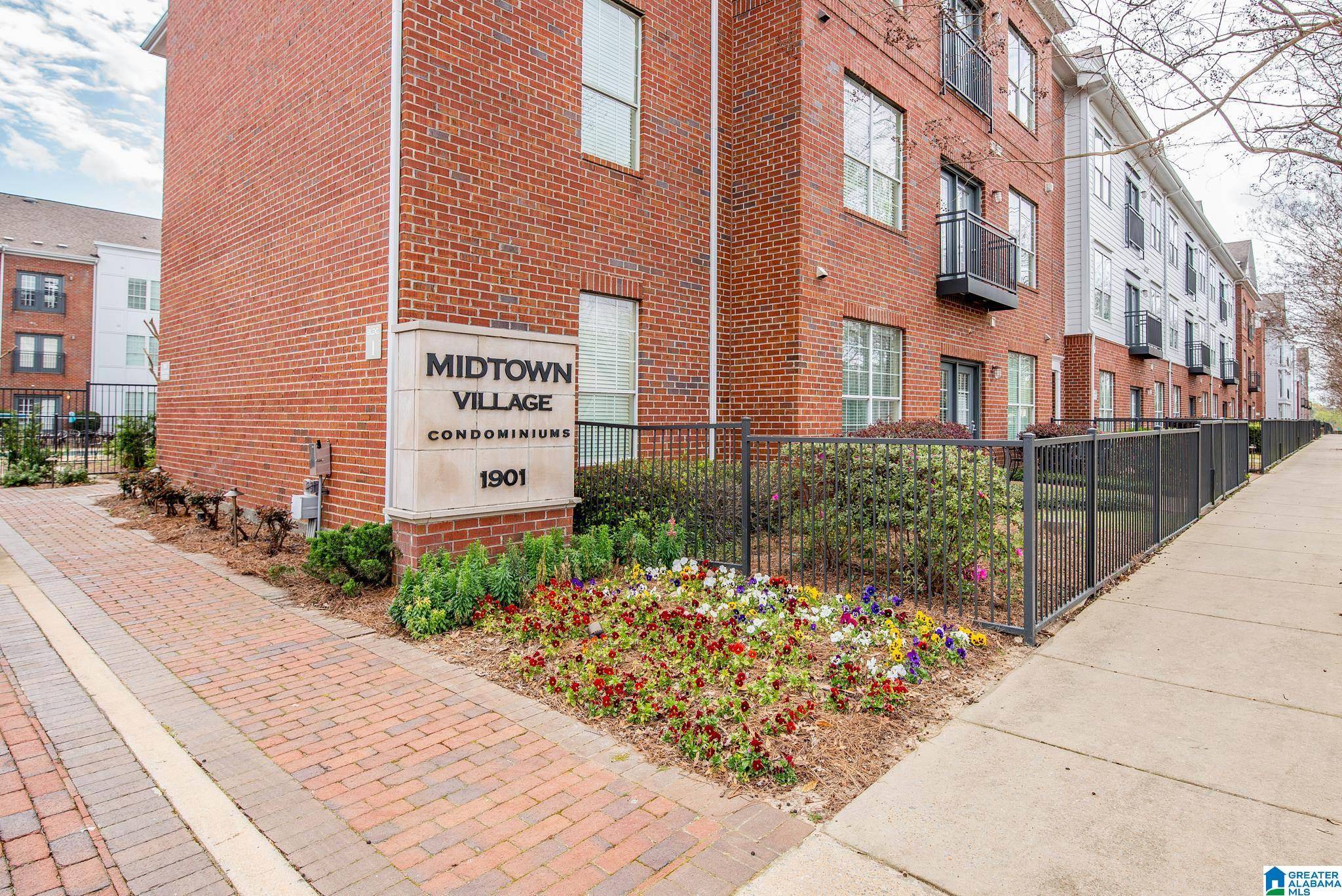 1901 5TH AVENUE #1112, Tuscaloosa, AL 35401