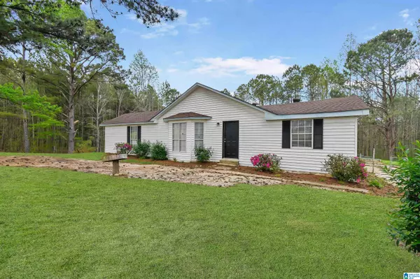 Clanton, AL 35045,976 PINENEEDLE LANE