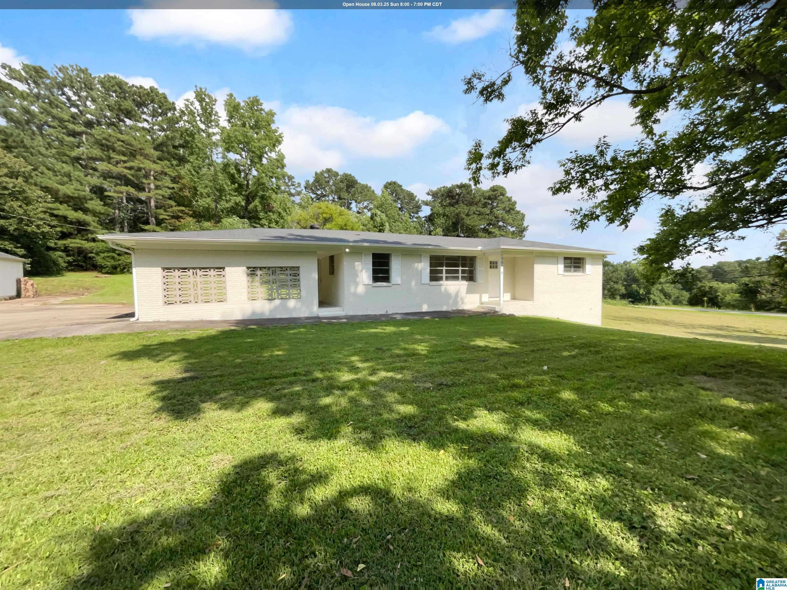 Gardendale, AL 35071,705 GOLDENROD DRIVE