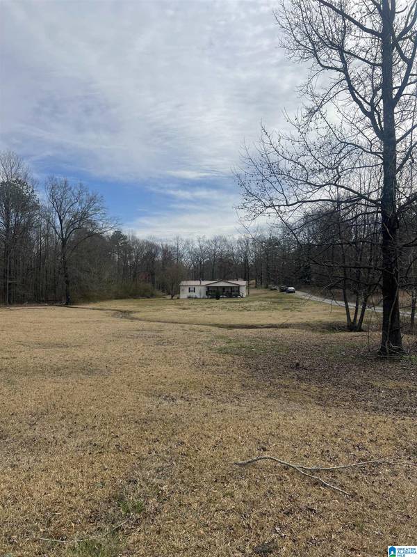 7014 LOU GEORGE LOOP, Bessemer, AL 35022
