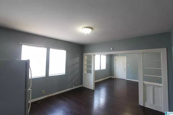 Fairfield, AL 35064,511 42ND STREET