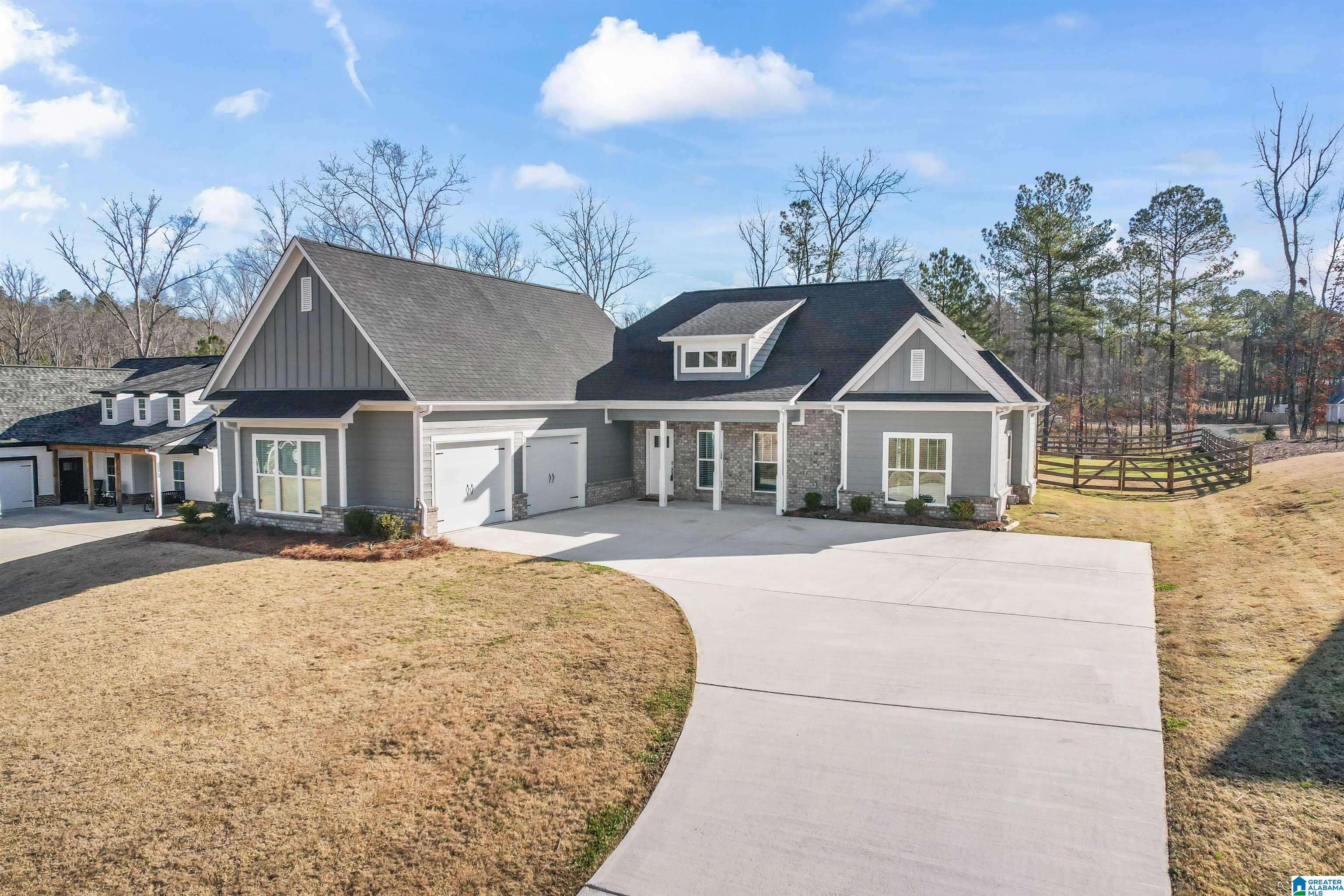 Odenville, AL 35120,352 ASBURY WAY
