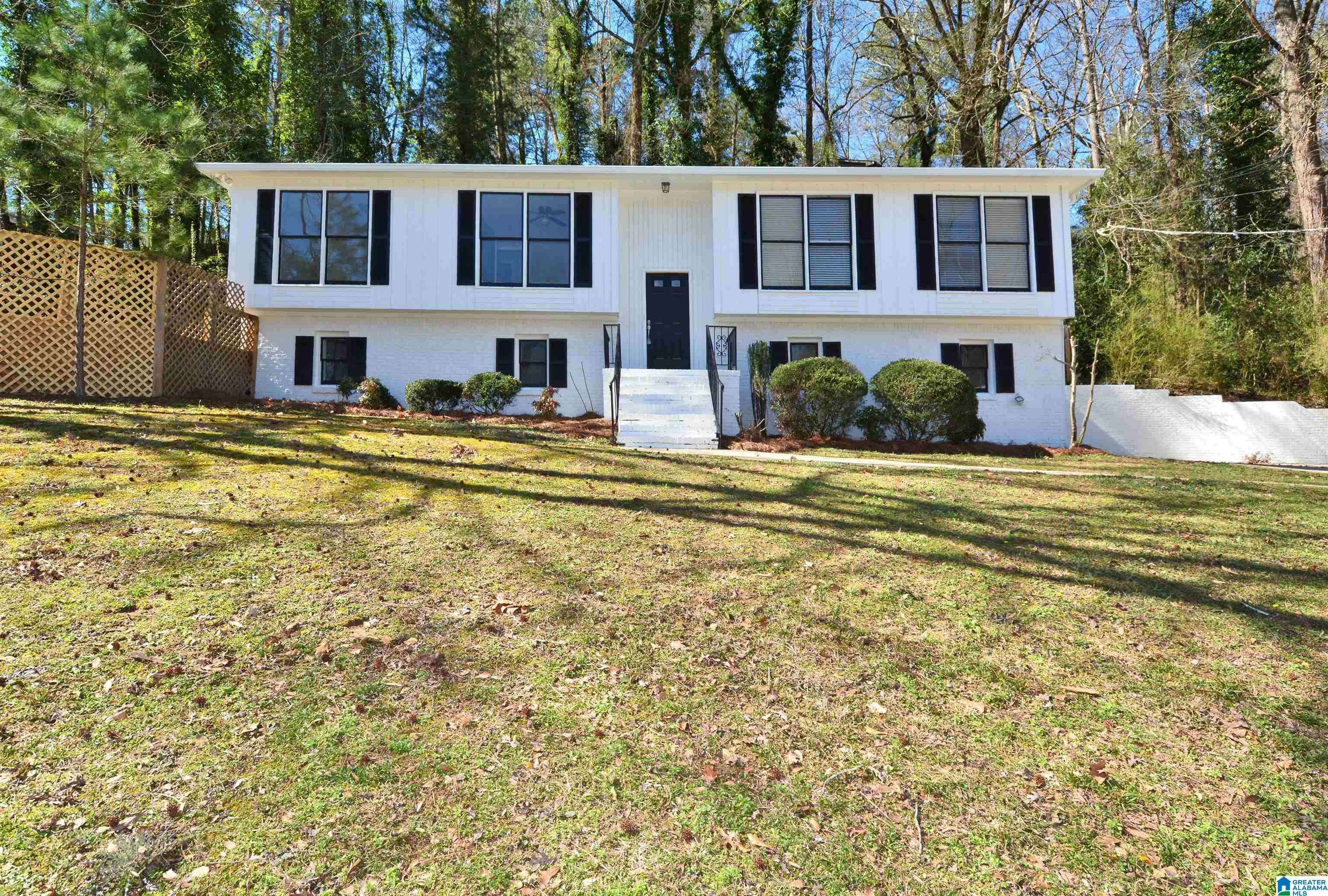 Hoover, AL 35216,3466 HEATHER LANE