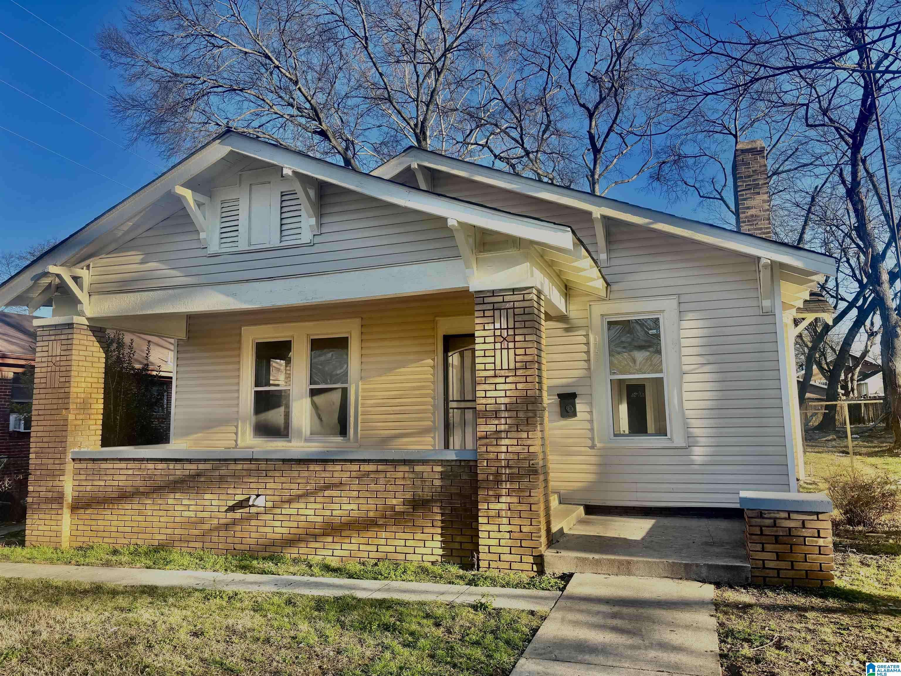 1753 LEE AVENUE, Birmingham, AL 35211