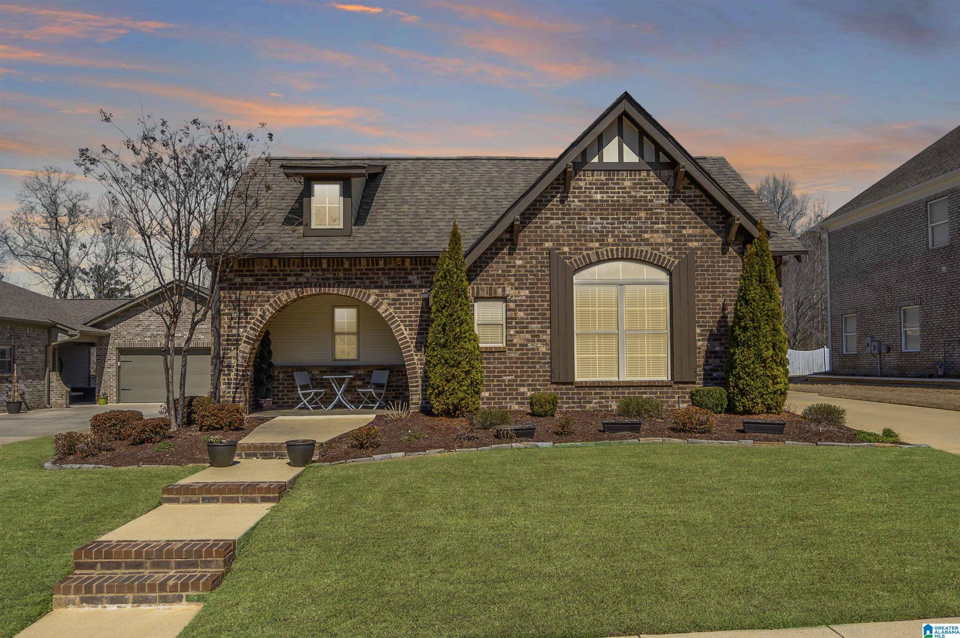 889 FIELDSTOWN CIRCLE, Gardendale, AL 35071