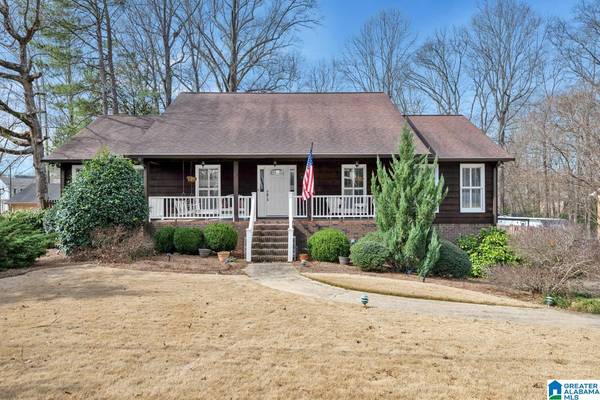 980 BERRYWOOD DRIVE, Gardendale, AL 35071