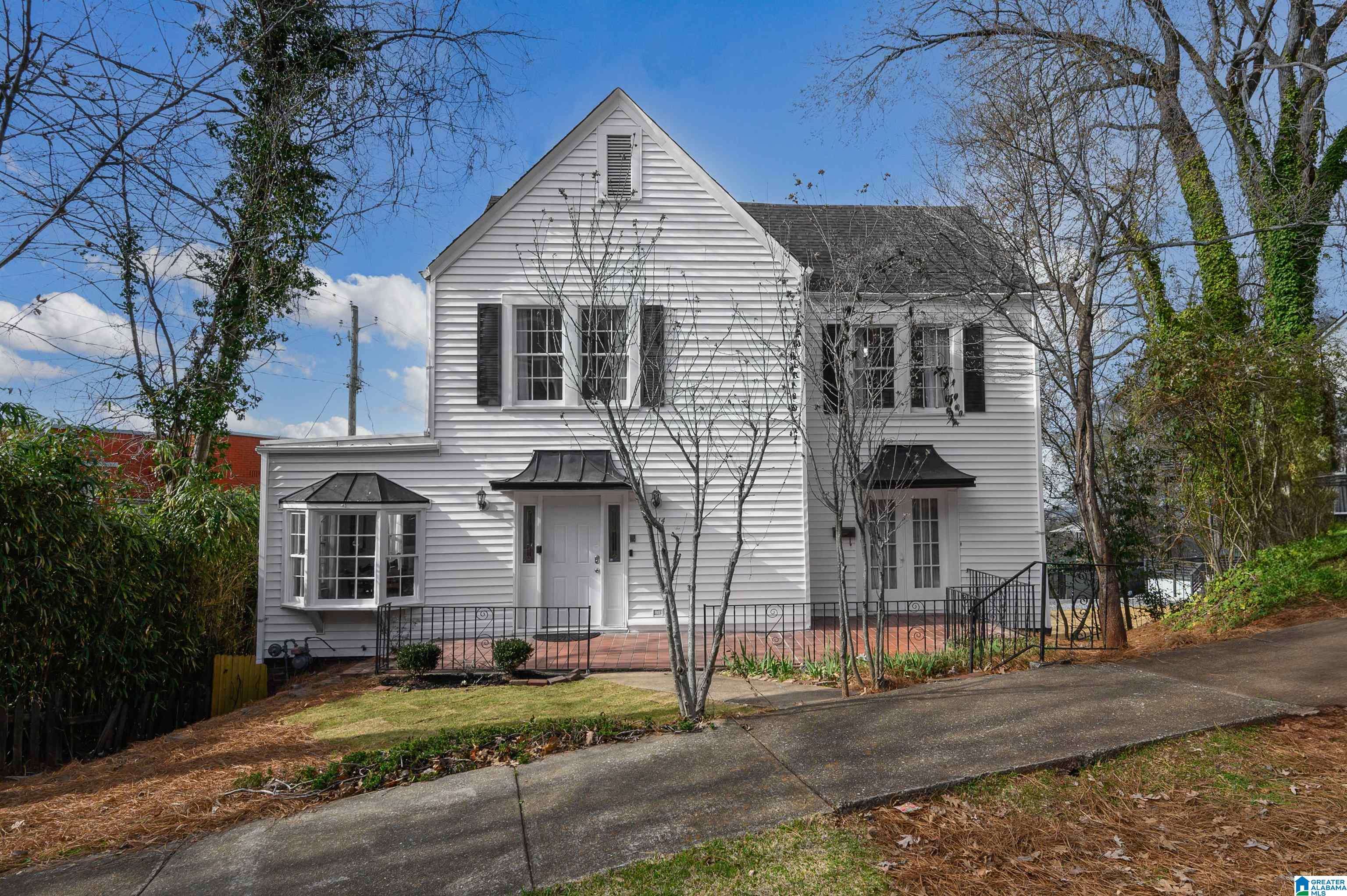 2414 ARLINGTON CRESCENT, Birmingham, AL 35205