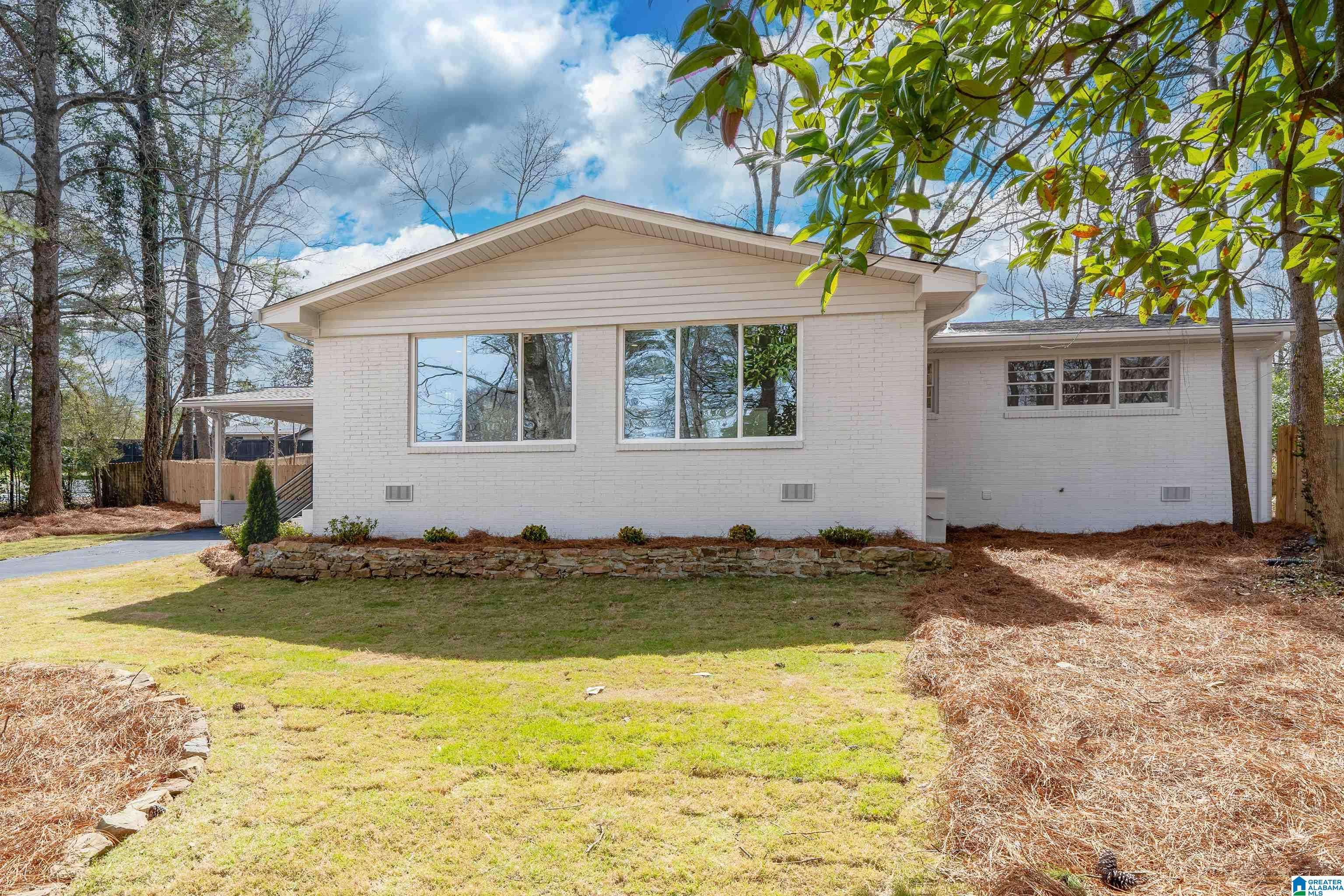 Hoover, AL 35226,3108 WHISPERING PINES CIRCLE