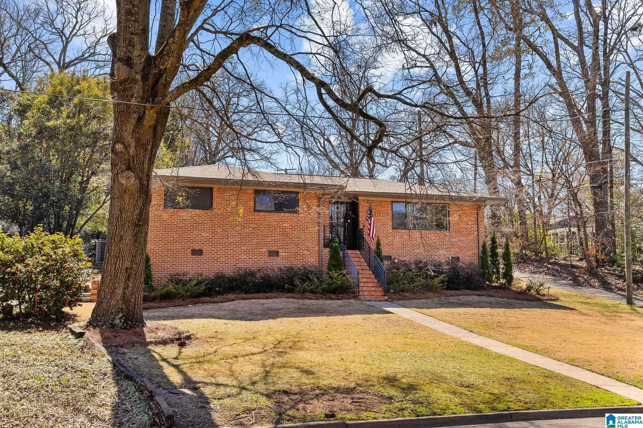 Birmingham, AL 35222,4213 OVERLOOK DRIVE