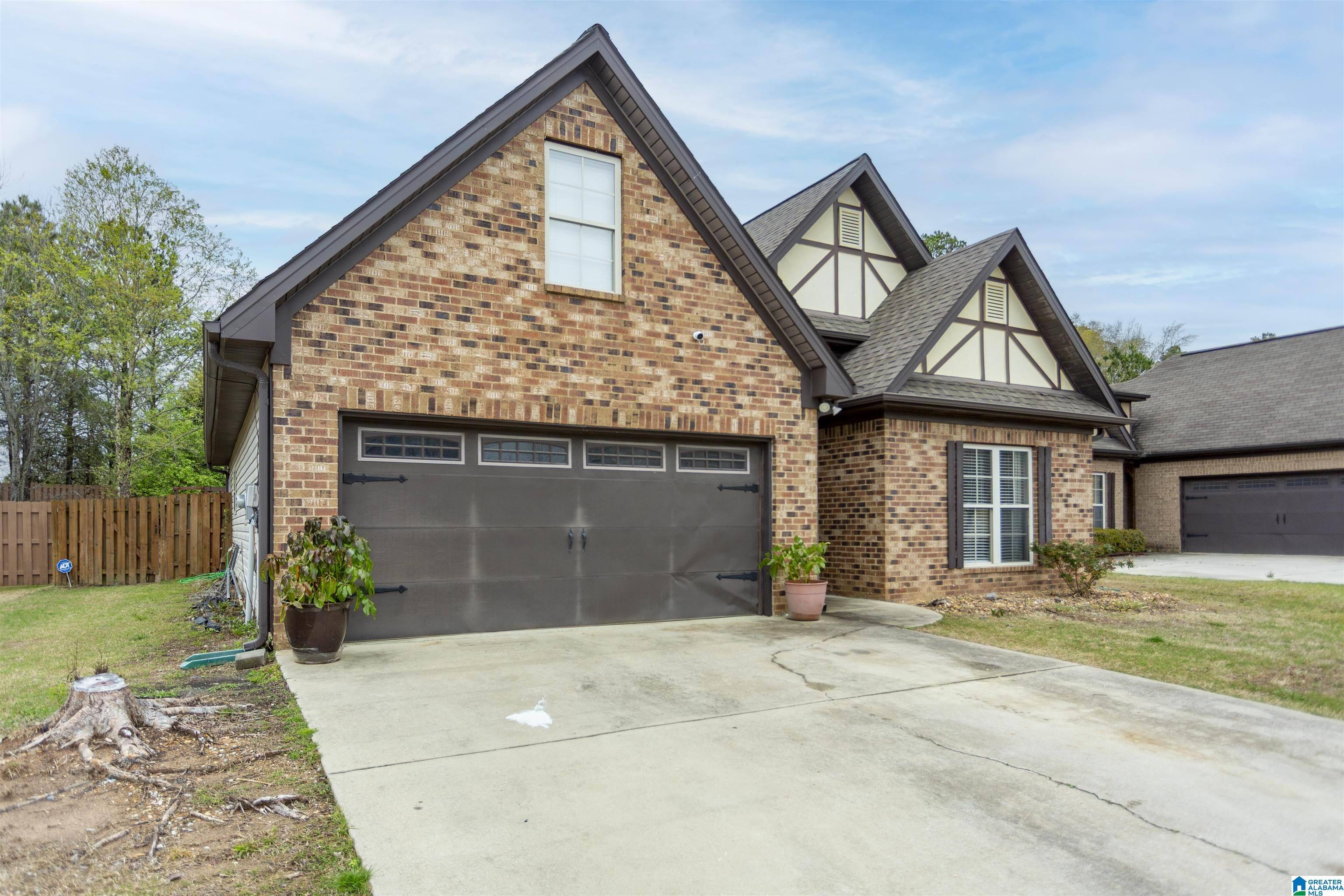 1025 PEARL PLACE, Calera, AL 35040