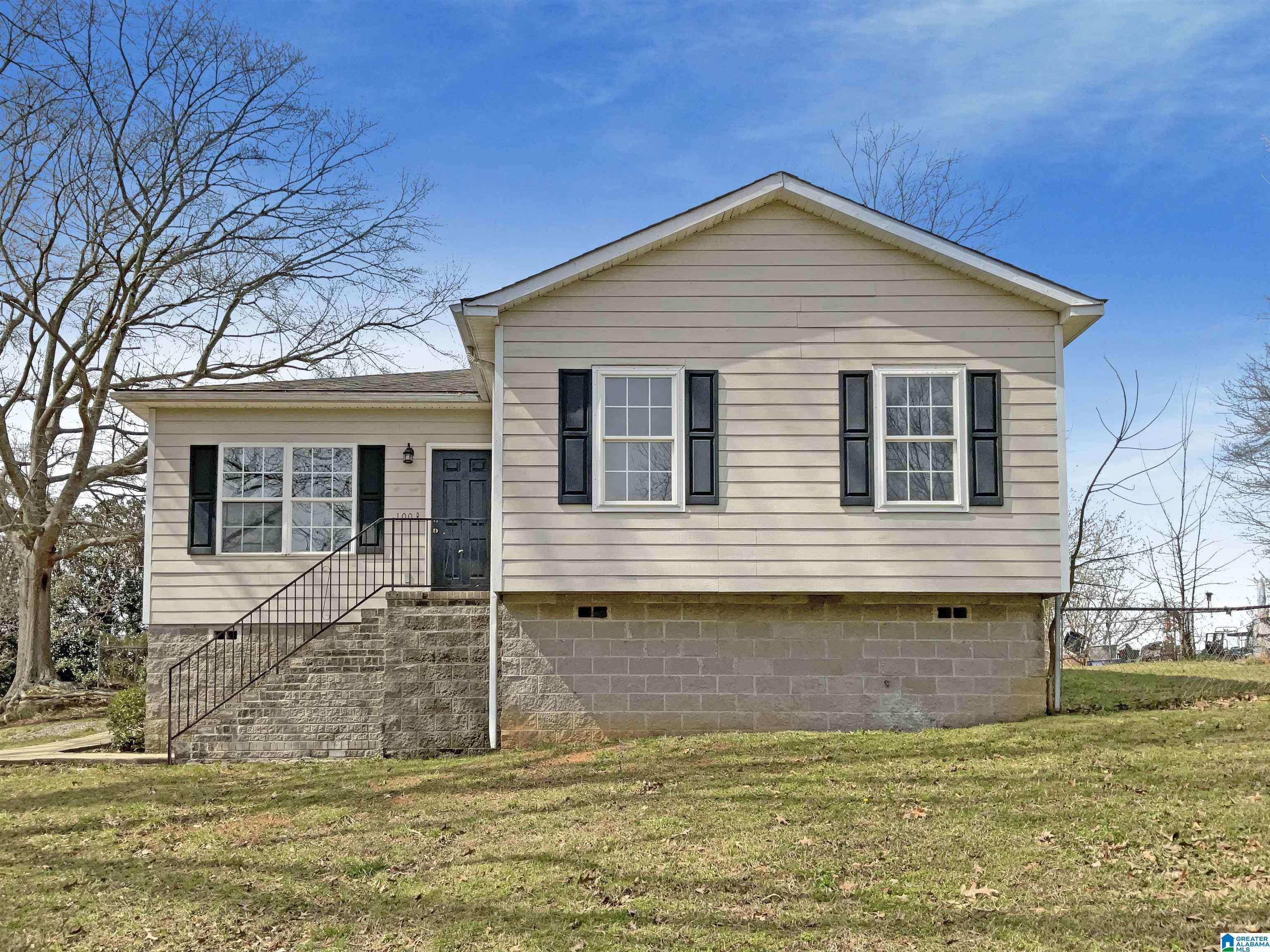 100 BLACK AVENUE, Bessemer, AL 35020