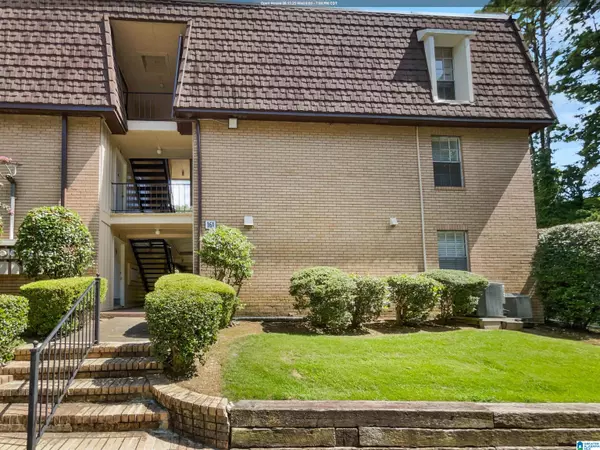 161 OLD MONTGOMERY HIGHWAY #B, Homewood, AL 35216