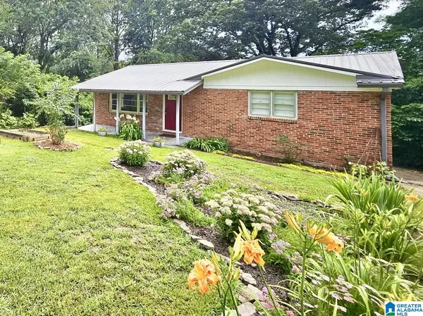 2832 BRIGHTON AVENUE, Anniston, AL 36207