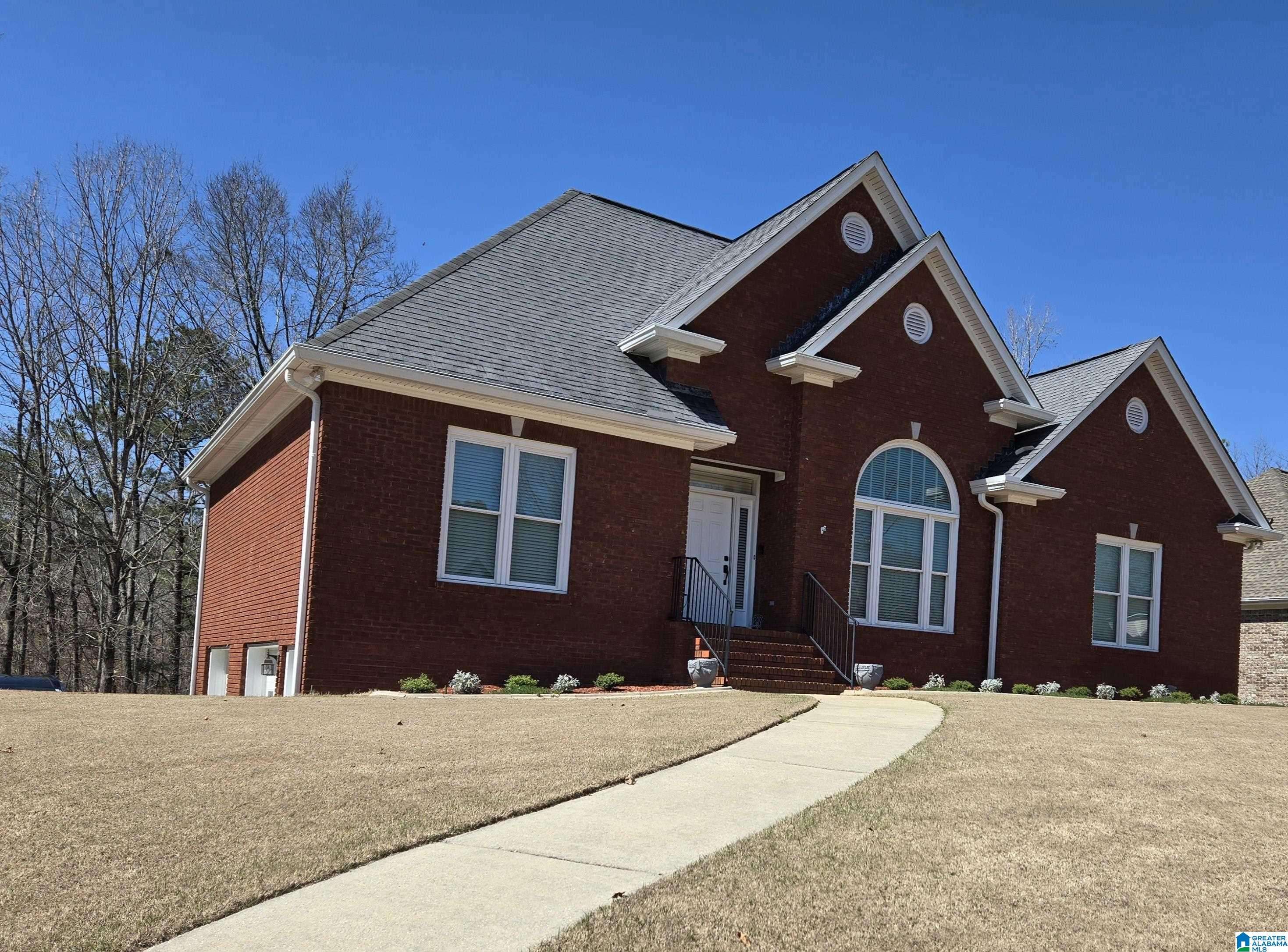 6220 DORSETT WOODS DRIVE, Mount Olive, AL 35117