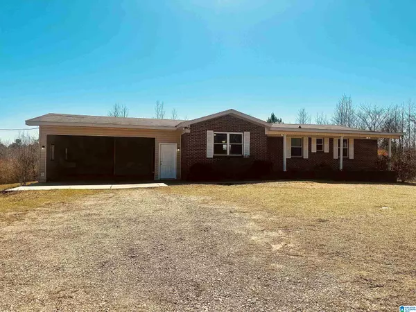 4035 COUNTY ROAD 60, Eutaw, AL 35462