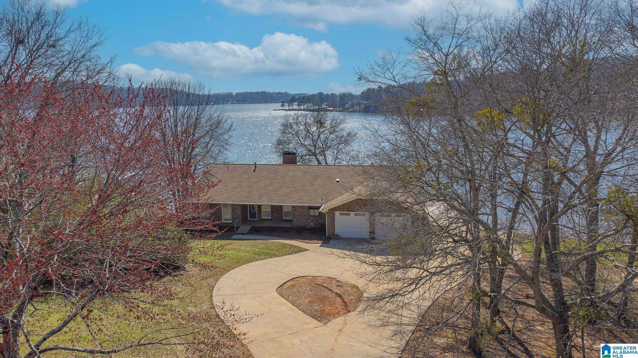Talladega, AL 35160,70 CAMELOT LANE