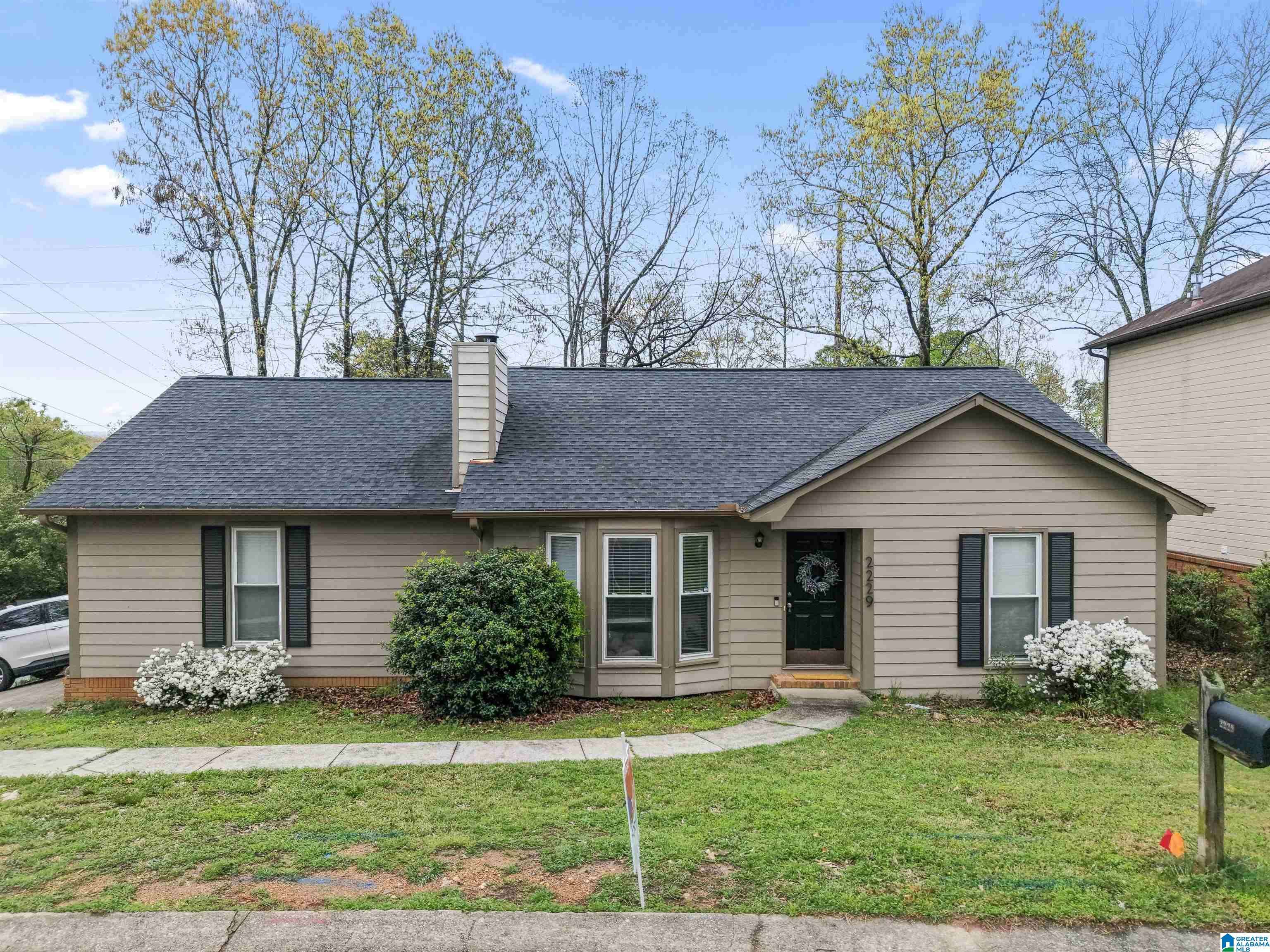 2229 RICHMOND LANE, Pelham, AL 35124